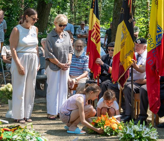 RAF Memorial herdenkt geallieerde bemanningen (2) - Hamont-Achel