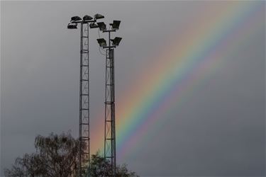 Regenboog boven KvK Beringen - Beringen