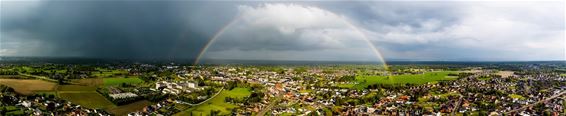 Regenboog boven Pelt - Pelt