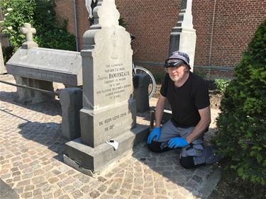 Restauratie grafmonumenten Paal - Beringen