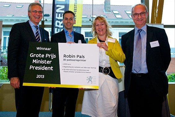 Robin Pals wint Vlaamse ideeënprijs - Neerpelt
