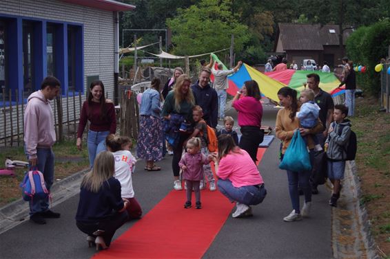 Rode loper voor kinderen Ondersteboven - Leopoldsburg