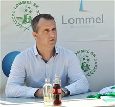 Ronny Van Geneugden weg bij Lommel SK - Lommel