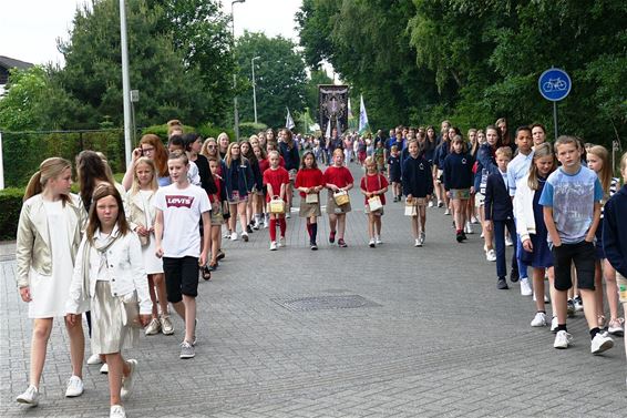 Sacramentsprocessie in SHLille - Neerpelt