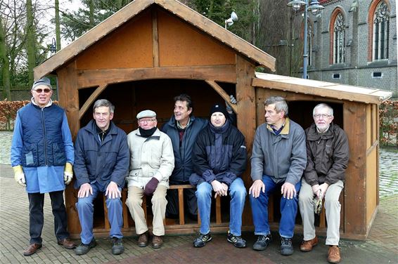 Samen werken aan de Lilse kerststal - Neerpelt