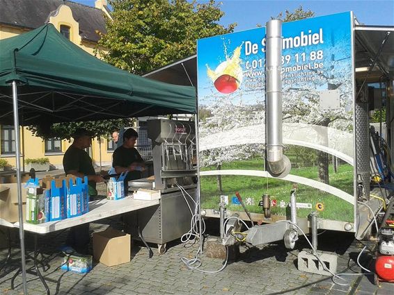 Sapmobiel op het Marktplein - Peer