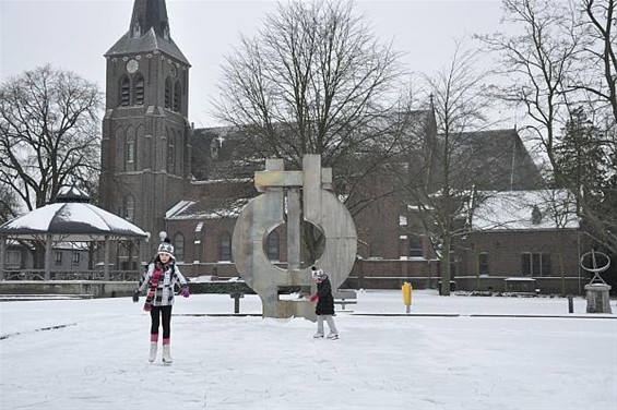 Schaatsen bij de fontein - Hamont-Achel