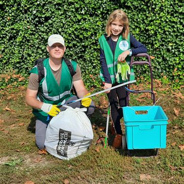 Schakers ruimen straten op - Leopoldsburg