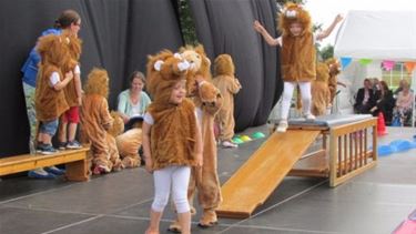Schoolfeest voor de kleuters - Overpelt