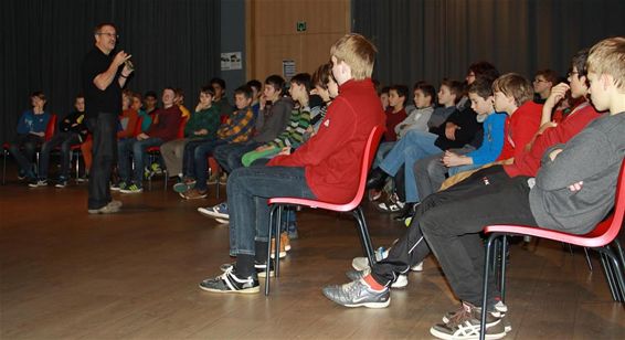 Schrijvers vertelden over hun boeken - Overpelt