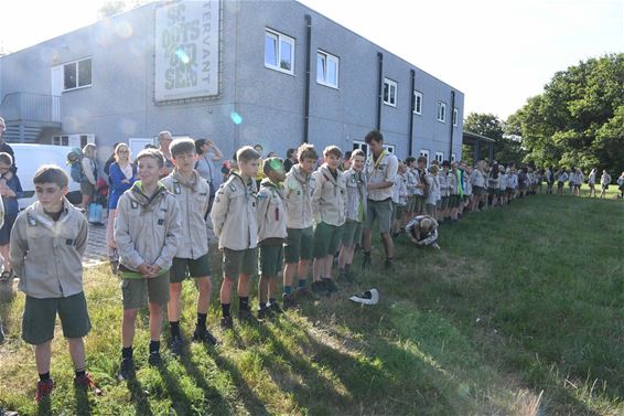 Scouts en Gidsen Tervant vertrokken op kamp - Beringen