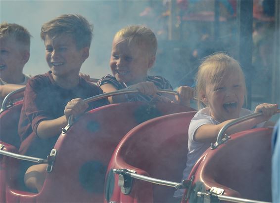 Sfeerfoto's Lommel kermis - Lommel