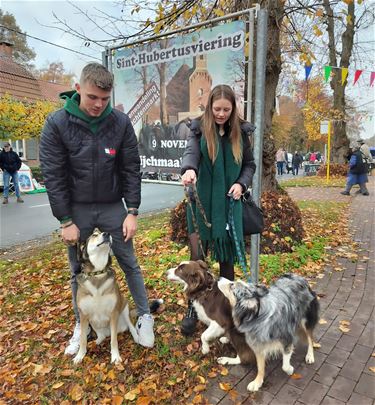 Sfeervolle Sint-Hubertusviering in Wijchmaal - Peer