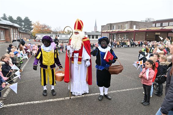 Sint bij Hand in Hand - Beringen