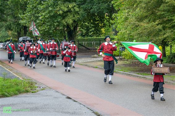 Sint-Joris scoort met commandant in Ellikom - Bocholt
