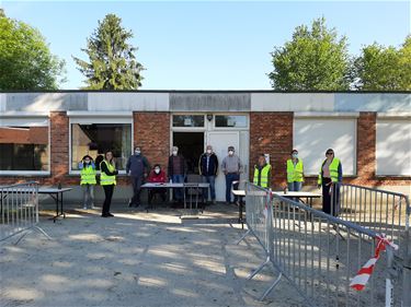 Sint-Vincentius bedeelt voedselpakketten aan huis - Beringen