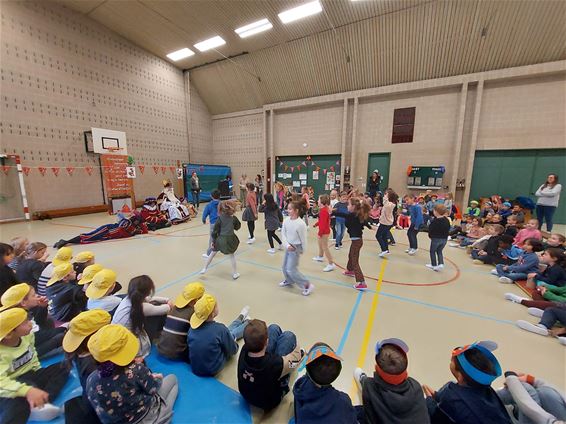 Sinterklaas in De Vlieger - Bocholt