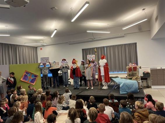 Sinterklaasmusical in De mAgneet - Peer