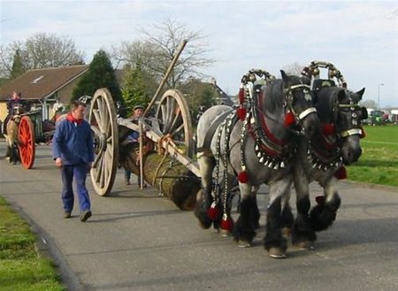 'Smokkelrally' van start - Hamont-Achel
