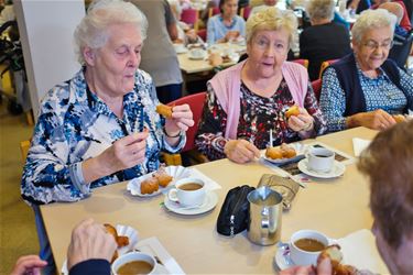 Smoutebollen voor bewoners Corsala - Beringen