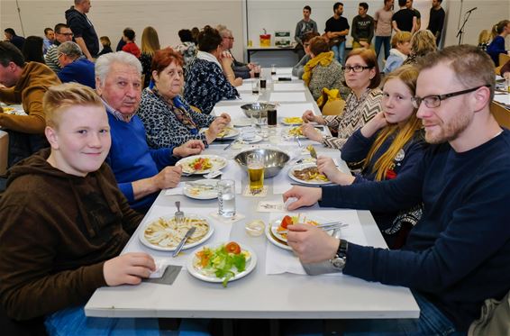 Smullen bij Stal Sport - Beringen