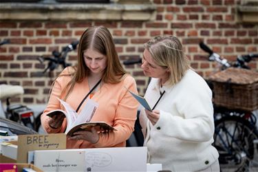 Bree - Snuffelen tussen boeken en curiosa