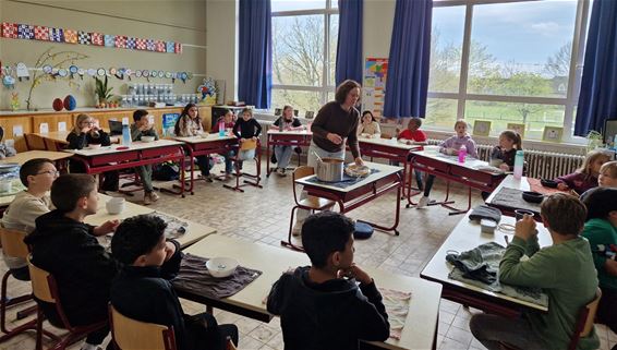 Solidariteit in De Robbert: €1450 voor Wensboom - Hamont-Achel