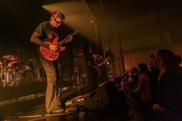 SONS en Sad Boys Klub op Pelter Skelter - Pelt