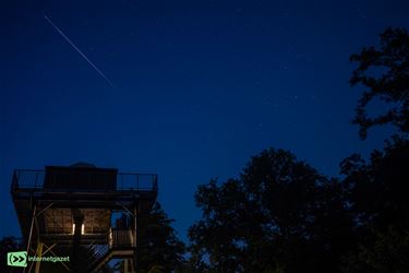 Spectaculaire vallende ster bij Noorderkroon - Pelt
