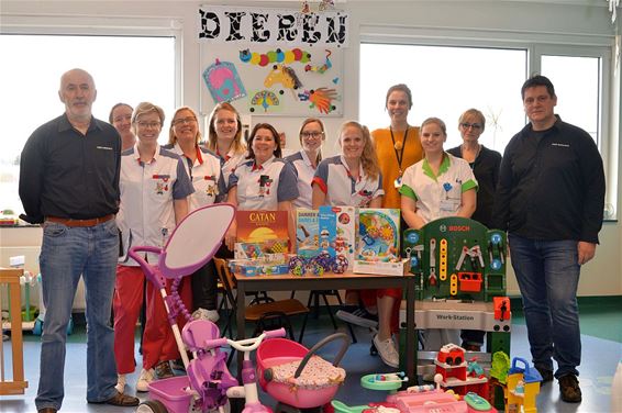 Speelgoed voor kinderafdeling Mariaziekenhuis - Lommel & Pelt