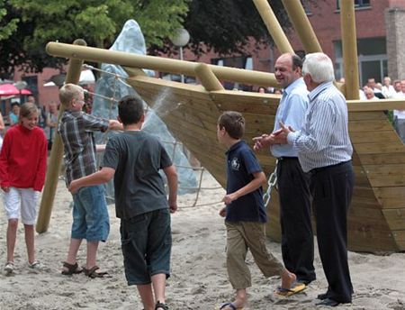 Speeltuin feestelijk heropend - Overpelt