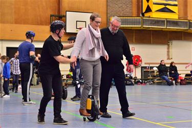 Sporthal Beverlo zoekt sportclub als uitbater café - Beringen