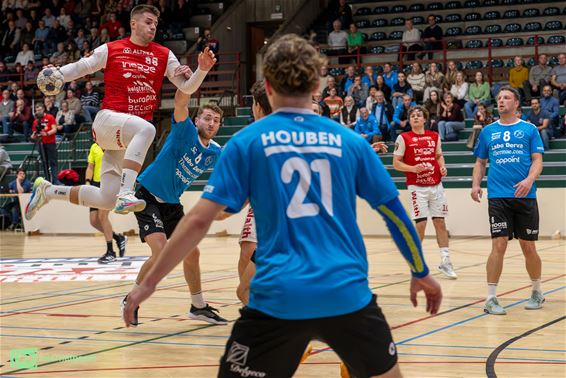 Sporting Pelt wint van Houthalen - Pelt