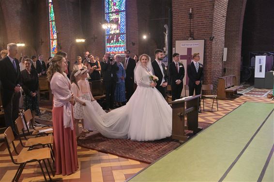 Sprookjeshuwelijk in Mijnkathedraal - Beringen