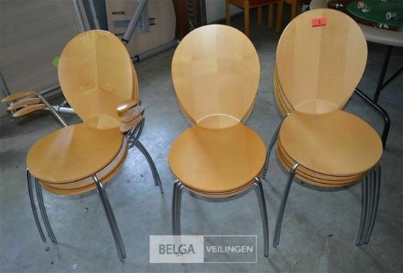 Stad Peer veilt tweedehandsmaterialen - Peer