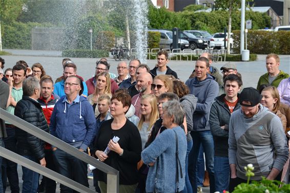 Stadspuzzel lokt weer grote massa - Lommel