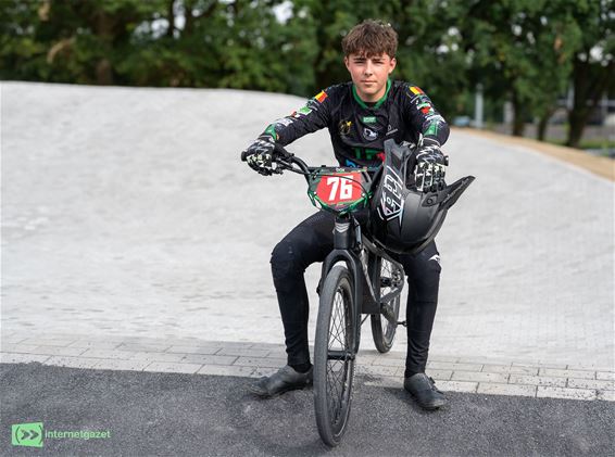 Stef Brands heer en meester in Peer - Pelt