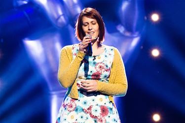 Stefanie Pia met Bart Peeters in The Voice - Beringen