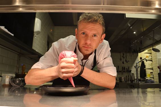 Sterrenchef 'Cuchara' kookt in Italië - Lommel