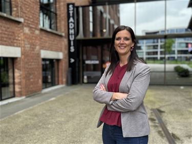 Stijn Truyens geeft fakkel door als schepen - Beringen
