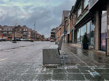 Stoepen sneeuw- en ijsvrij houden - Beringen & Leopoldsburg