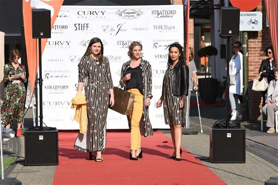 Street Fashionshow Beringen - Beringen