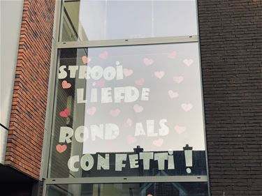 'Strooi liefde rond als confetti' - Beringen