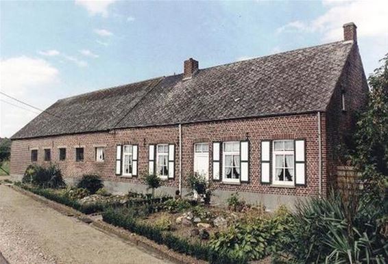 Subsidie voor restauratie van hoeve - Peer