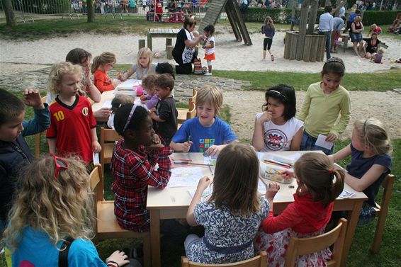 Succesvolle 'buitenspeeldag' - Overpelt