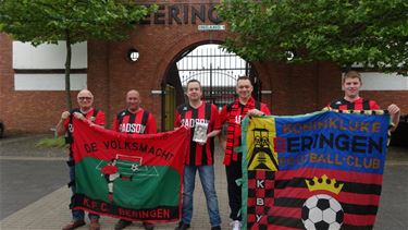 Supporters FC Beringen huldigen Kees Rijvers - Beringen