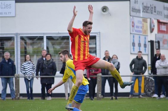 SV Breugel een ronde verder - Peer