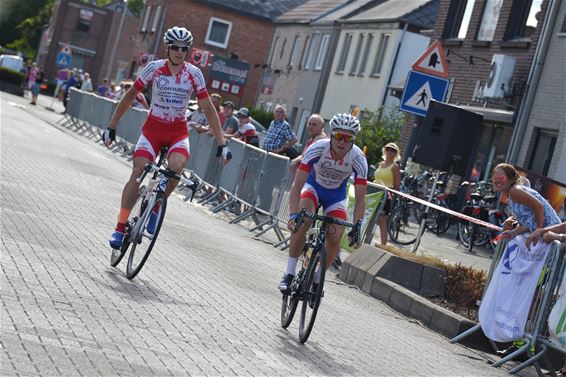 Sven Noels wint koers in Barrier - Lommel