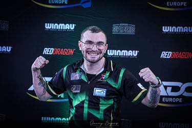 Sybren Gijbels plaatst zich voor WK amateurdarts - Pelt