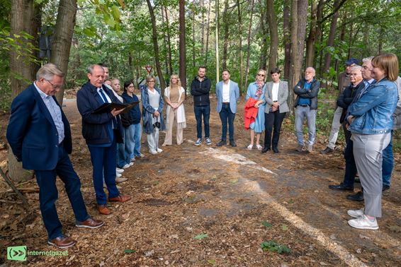 Symbolische 1e steenlegging nieuw schoolgebouw (1) - Pelt